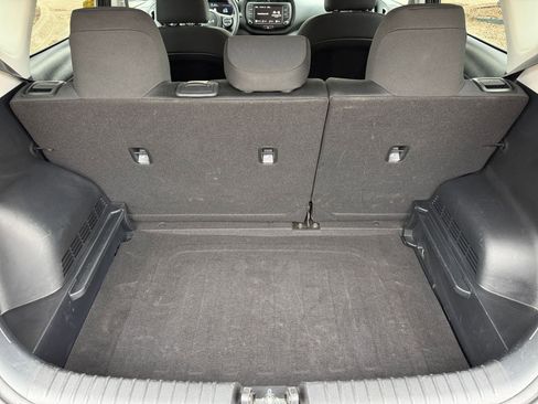 Used 2025 Kia Soul LX w/ LX Technology Package image 31