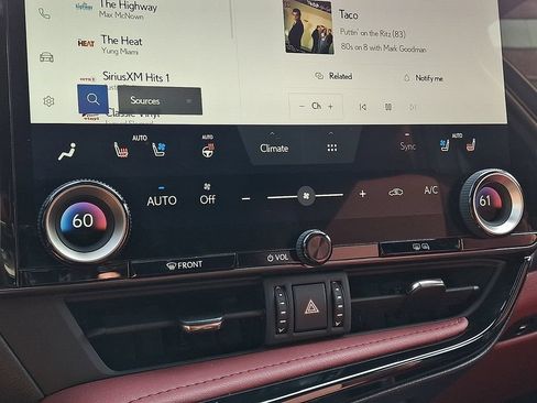 Used 2024 Lexus NX 350 AWD image 17