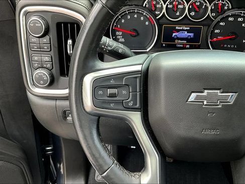 Used 2020 Chevrolet Silverado 1500 RST AWD/4WD image 12