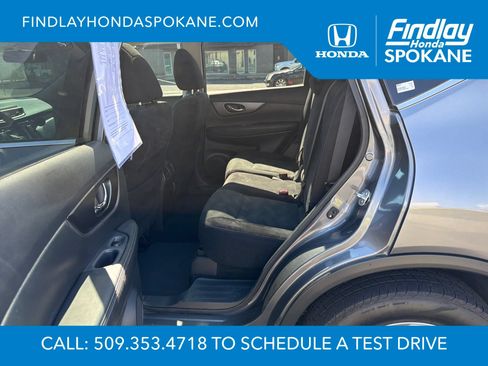 Used 2016 Nissan Rogue SV w/ SV Premium Package AWD/4WD image 13