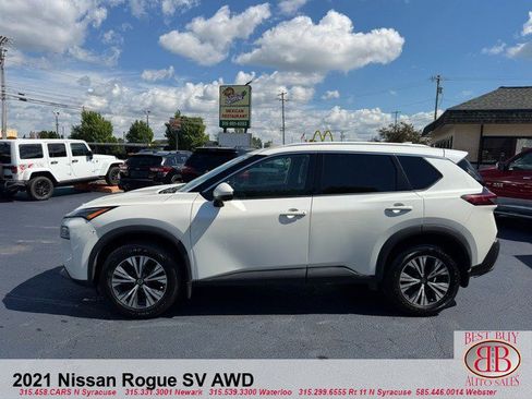 Used 2021 Nissan Rogue SV w/ Premium Package AWD/4WD image 4