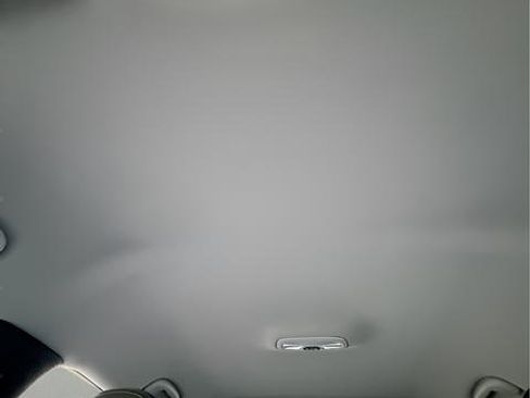 Used 2023 Chevrolet Bolt EUV LT image 28