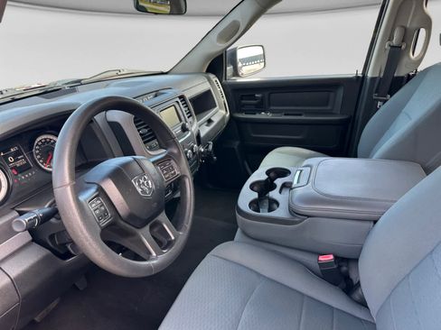 Used 2018 RAM 1500 Express w/ Express Value Package AWD/4WD image 11