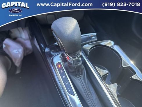 Used 2024 Chevrolet Trax LT image 28