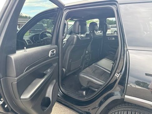 Used 2020 Jeep Grand Cherokee Altitude AWD/4WD image 30