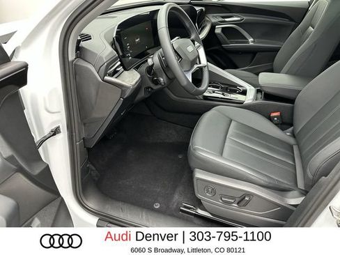 Used 2025 Audi Q5 Premium w/ Convenience Package AWD/4WD image 11