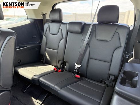 Used 2025 Kia Telluride S AWD/4WD image 40