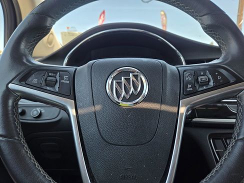 Used 2020 Buick Encore Preferred AWD/4WD image 19