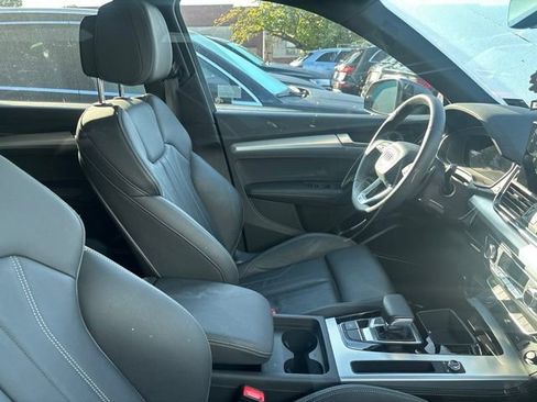 Certified 2024 Audi Q5 2.0T Premium Plus w/ Premium Plus Package AWD/4WD image 10