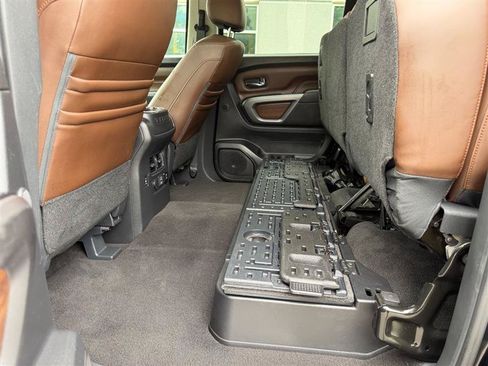 Used 2019 Nissan Titan Platinum Reserve w/ Platinum Utility Package AWD/4WD image 34