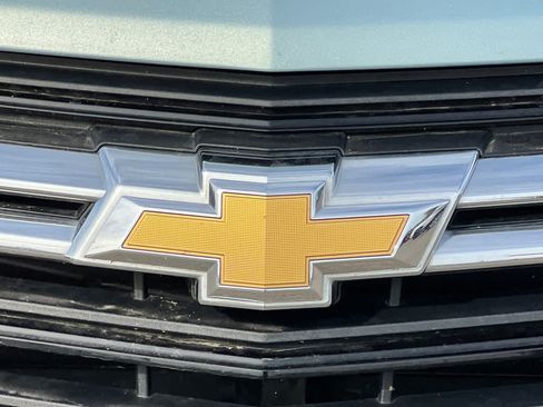 Used 2022 Chevrolet Equinox LT FWD image 16