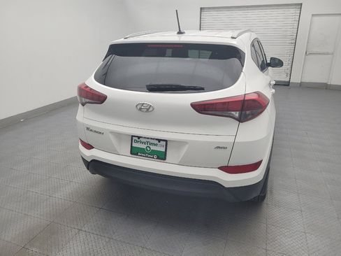 Used 2017 Hyundai Tucson SE AWD/4WD image 7