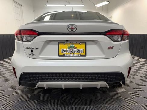 Used 2020 Toyota Corolla SE FWD image 5
