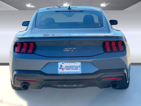 Used 2024 Ford Mustang GT Premium image 9
