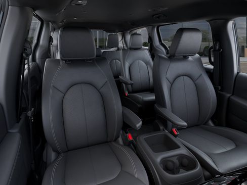 New 2026 Chrysler Voyager LX FWD image 16