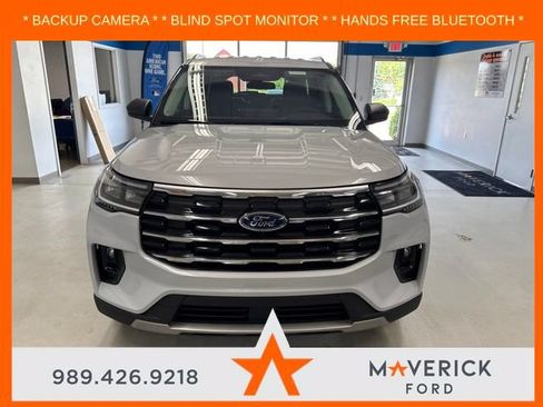 New 2026 Ford Explorer Active w/ Active Comfort Package AWD/4WD image 2