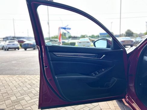 Used 2019 Honda Accord Sport image 40