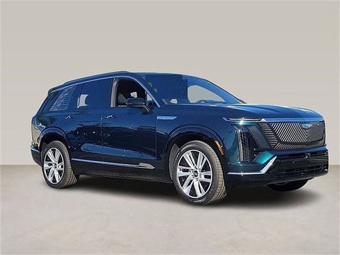 Used 2026 Cadillac Vistiq Luxury image 36