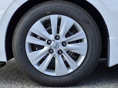 New 2025 Nissan Sentra S image 6