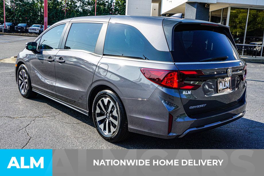 Used 2025 Honda Odyssey EX-L image 4