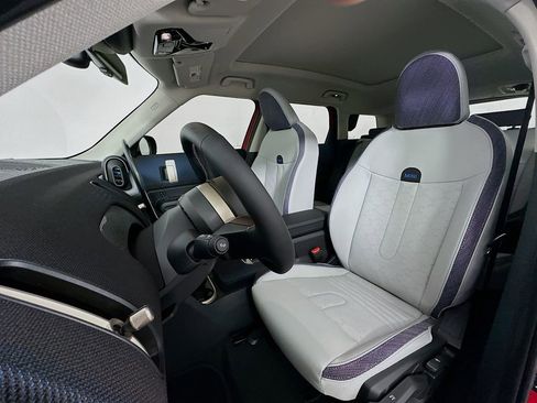 Certified 2025 MINI Cooper Countryman S image 16