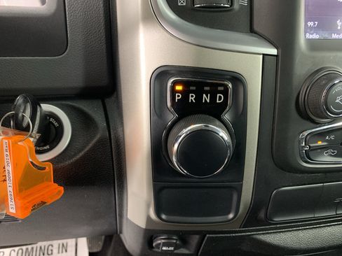 Used 2019 RAM 1500 Big Horn RWD image 23