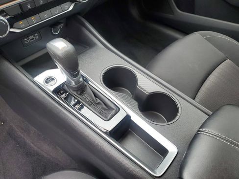 Certified 2025 Nissan Altima 2.5 SV FWD image 29