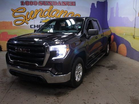 Used 2019 GMC Sierra 1500 4x4 Double Cab w/ Convenience Package image 4