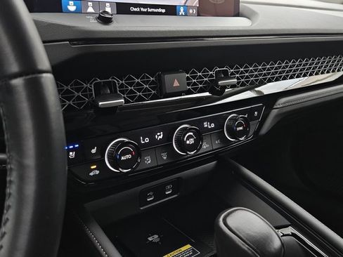 Used 2023 Honda Accord Touring image 24