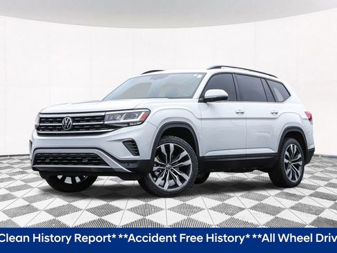 Used 2022 Volkswagen Atlas SE image 2