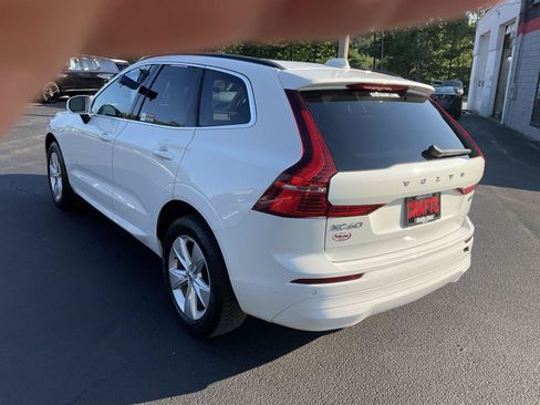 Used 2022 Volvo XC60 B5 Momentum AWD/4WD image 3