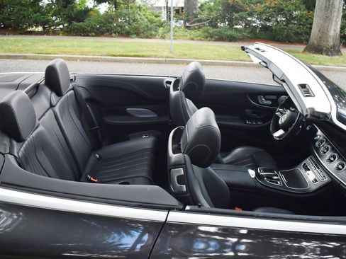 Used 2021 Mercedes-Benz E 450 4MATIC Cabriolet w/ AMG Line image 33