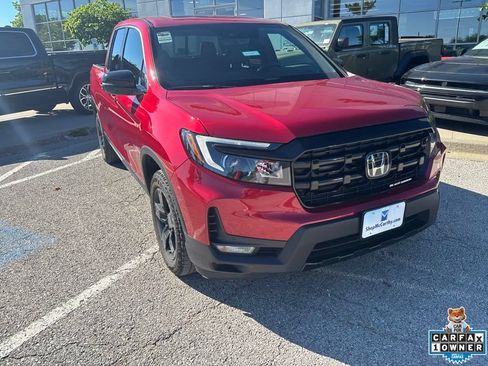 Used 2025 Honda Ridgeline Black Edition image 7