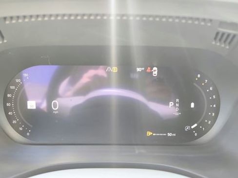 Used 2023 Volvo XC60 B5 Plus FWD image 13