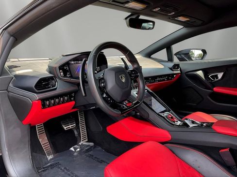 Used 2020 Lamborghini Huracan EVO AWD/4WD image 15