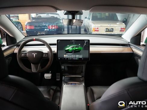 Used 2023 Tesla Model Y Performance AWD/4WD image 14