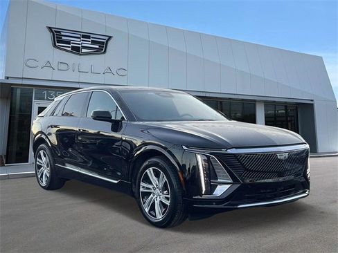 Used 2024 Cadillac Lyriq Tech w/ LPO, Floor Liner Package image 2