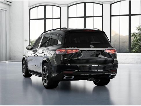 New 2026 Mercedes-Benz GLS 450 4MATIC image 27