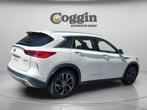 Used 2019 INFINITI QX50 Essential w/ Sensory Package image 6