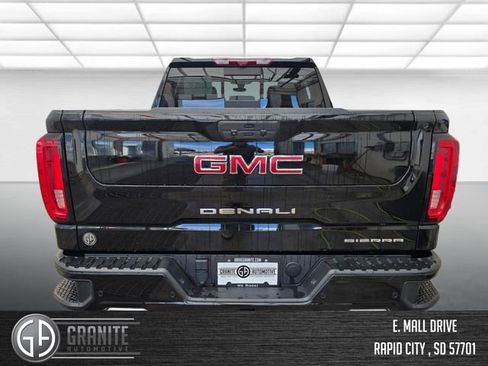 Used 2020 GMC Sierra 1500 Denali w/ Denali Ultimate Package AWD/4WD image 4