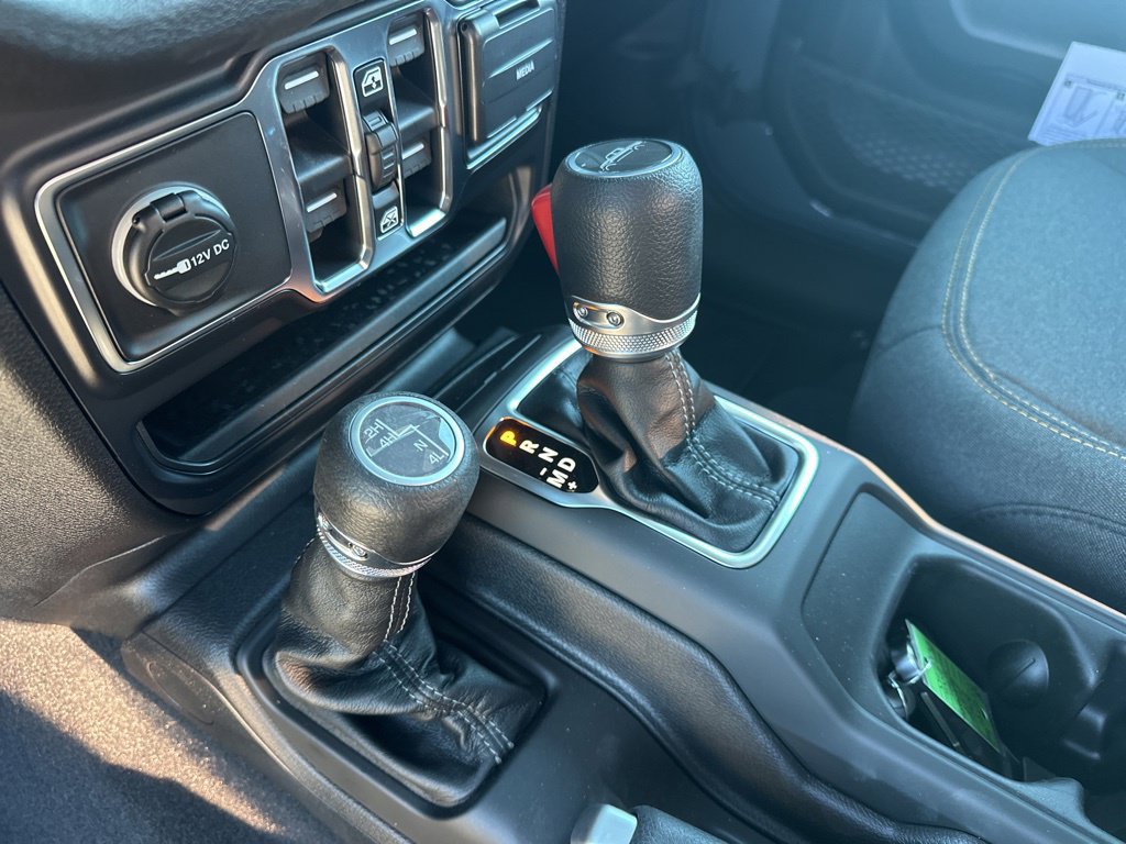 New 2026 Jeep Gladiator Sport AWD/4WD image 30