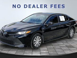 Used 2020 Toyota Camry LE video 1