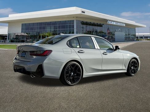 New 2026 BMW 330i Sedan w/ M Sport Package image 11