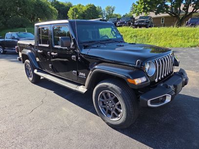 Used 2021 Jeep Gladiator Overland w/ Cold Weather Group