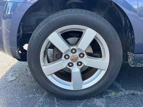 Used 2009 Mitsubishi Outlander XLS AWD/4WD image 2