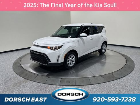 New 2025 Kia Soul LX image 1