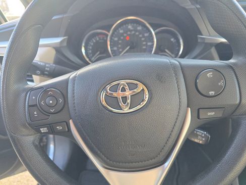 Used 2016 Toyota Corolla LE image 22