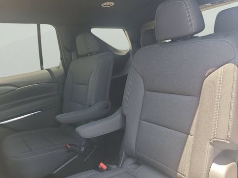 New 2026 Chevrolet Traverse LT FWD image 7