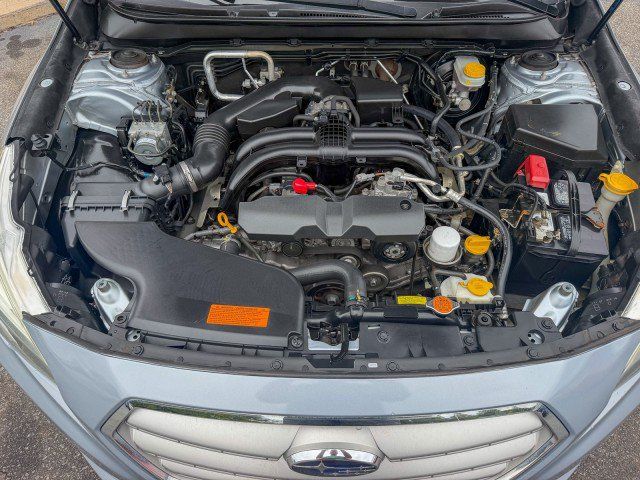 Used 2017 Subaru Legacy 2.5i Premium AWD/4WD image 23