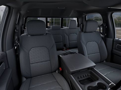 New 2026 RAM 1500 4x4 Quad Cab image 16
